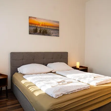 Apartmenthaus Rankestrasse 4 Дрезден Экстерьер фото