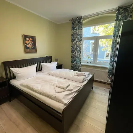 Apartmenthaus Rankestrasse 4 Дрезден Экстерьер фото