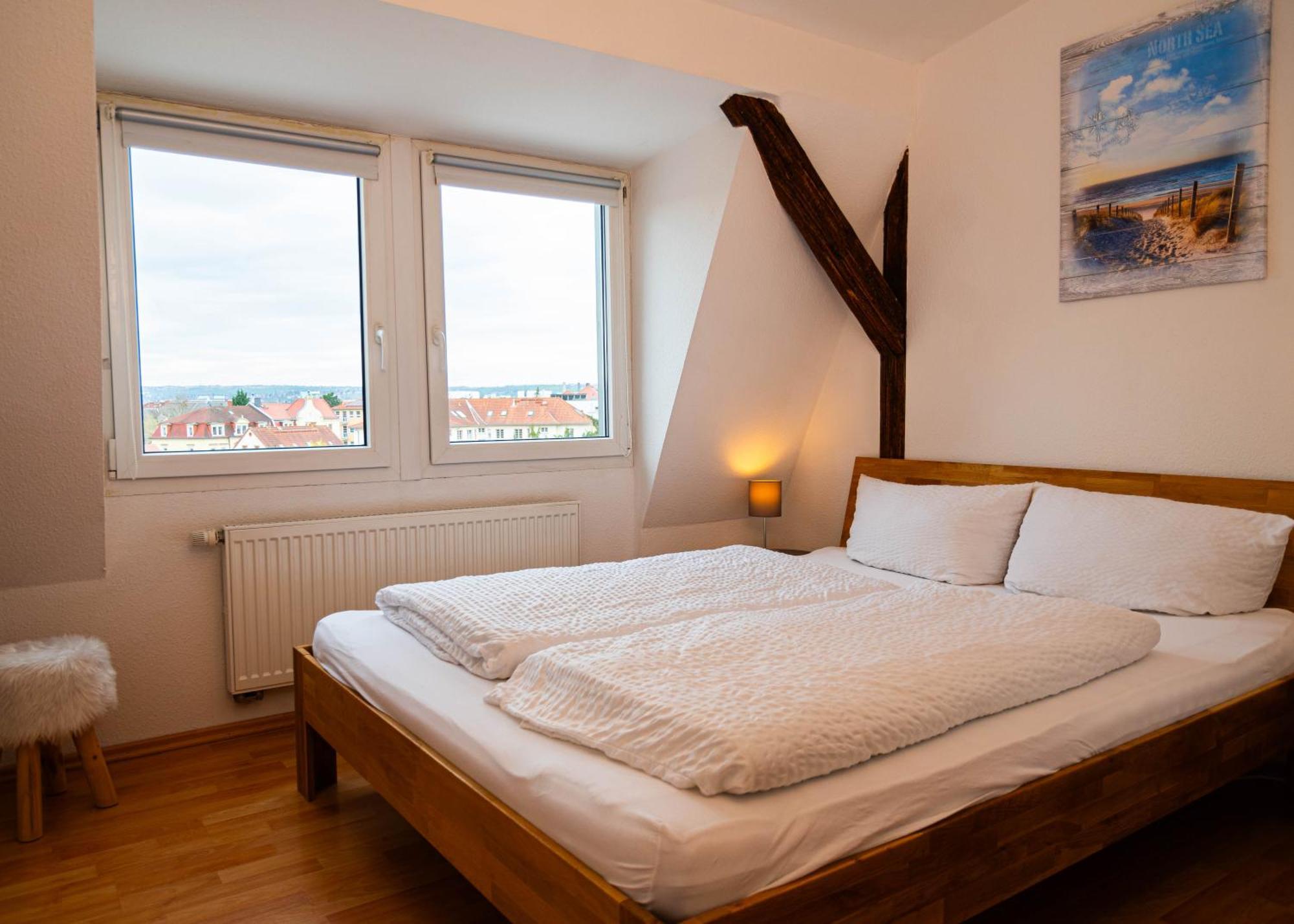 Apartmenthaus Rankestrasse 4 Апартаменты *