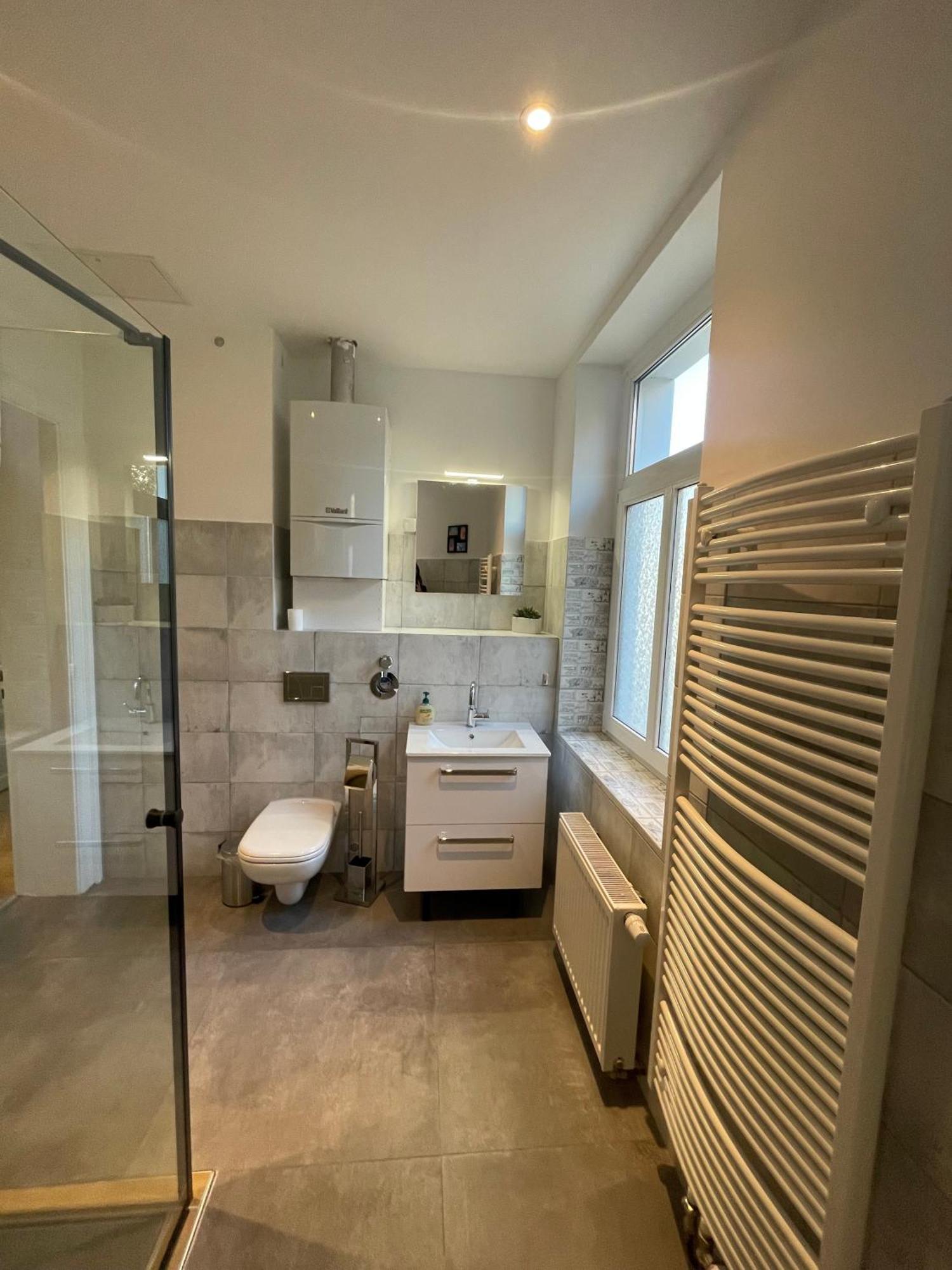 Apartmenthaus Rankestrasse 4 Appartement *